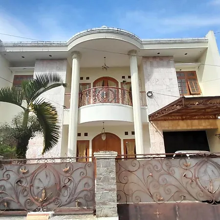 Radissa Homestay Bandung